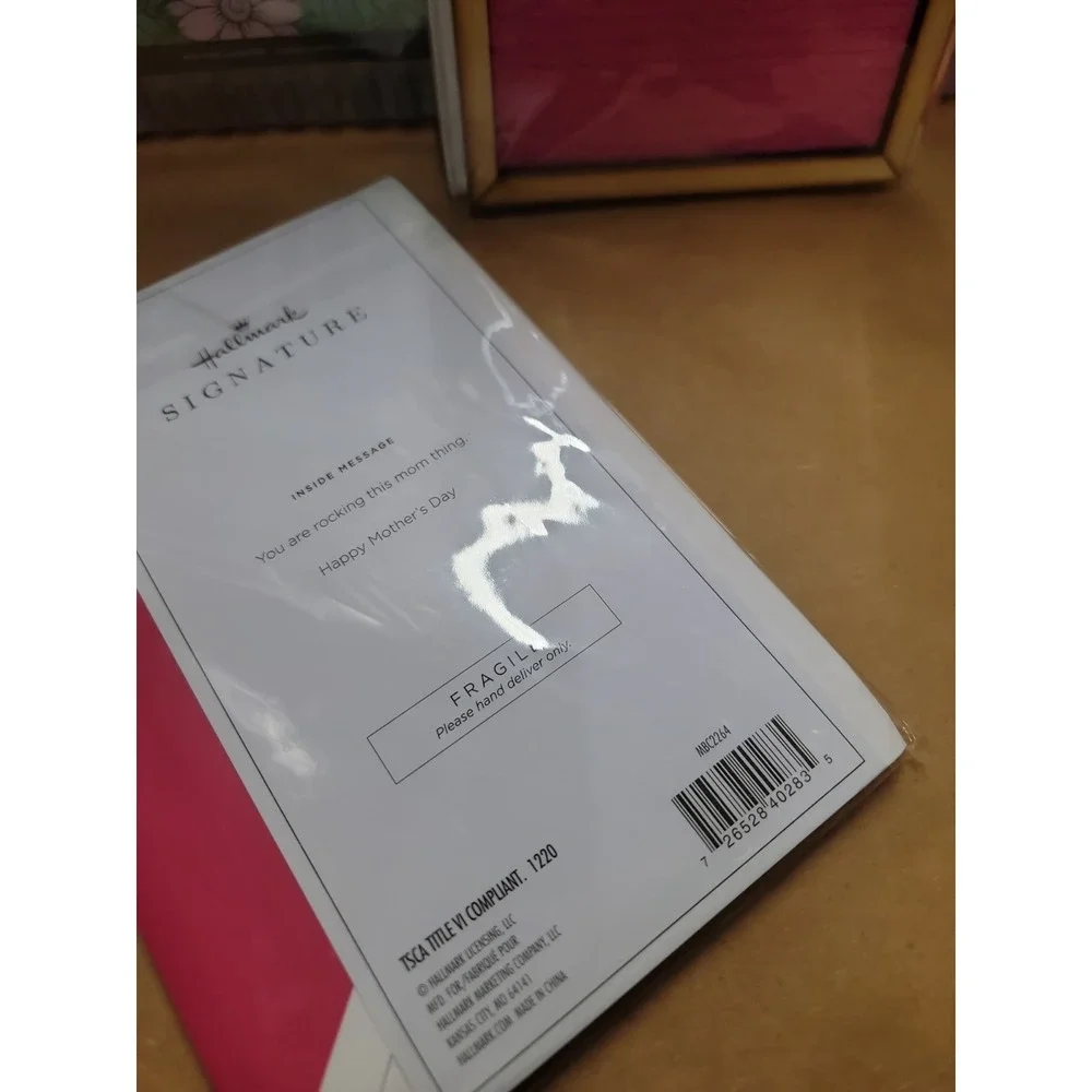 Lot Of 2 Happy Mother's Day! Hallmark Signature Card  Boss Mom Message Board Mew